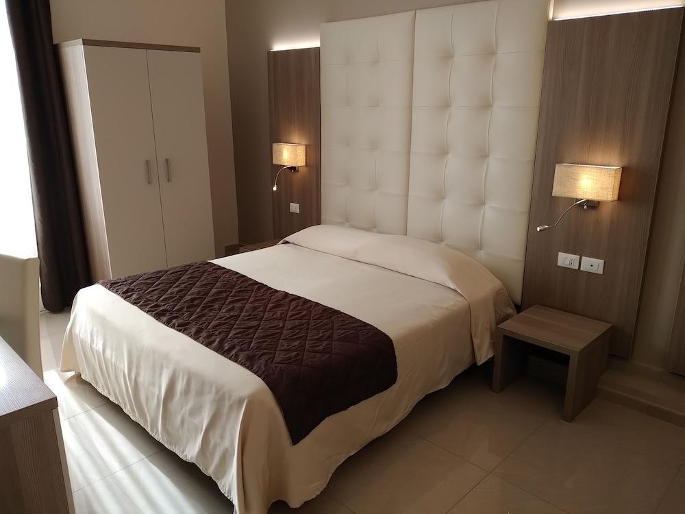 Bel Hotel 3*